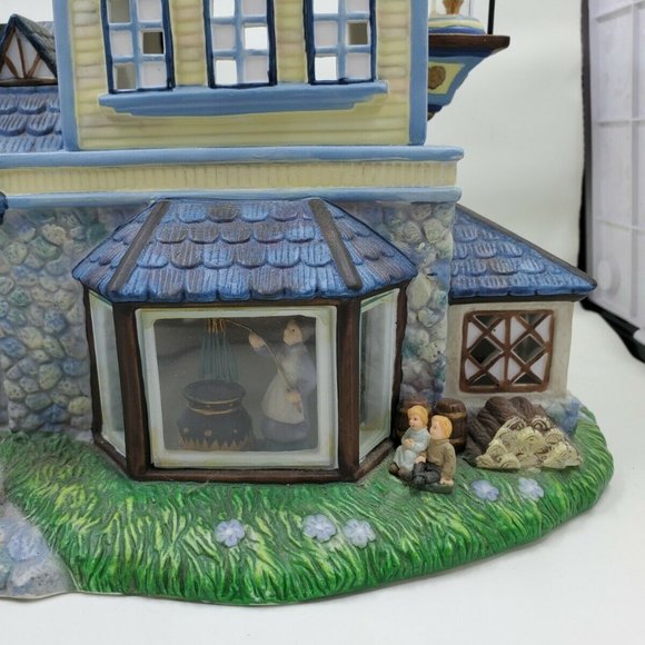 Partylite Olde World Village Candle Shoppe - XL size - Picture 4 of 12